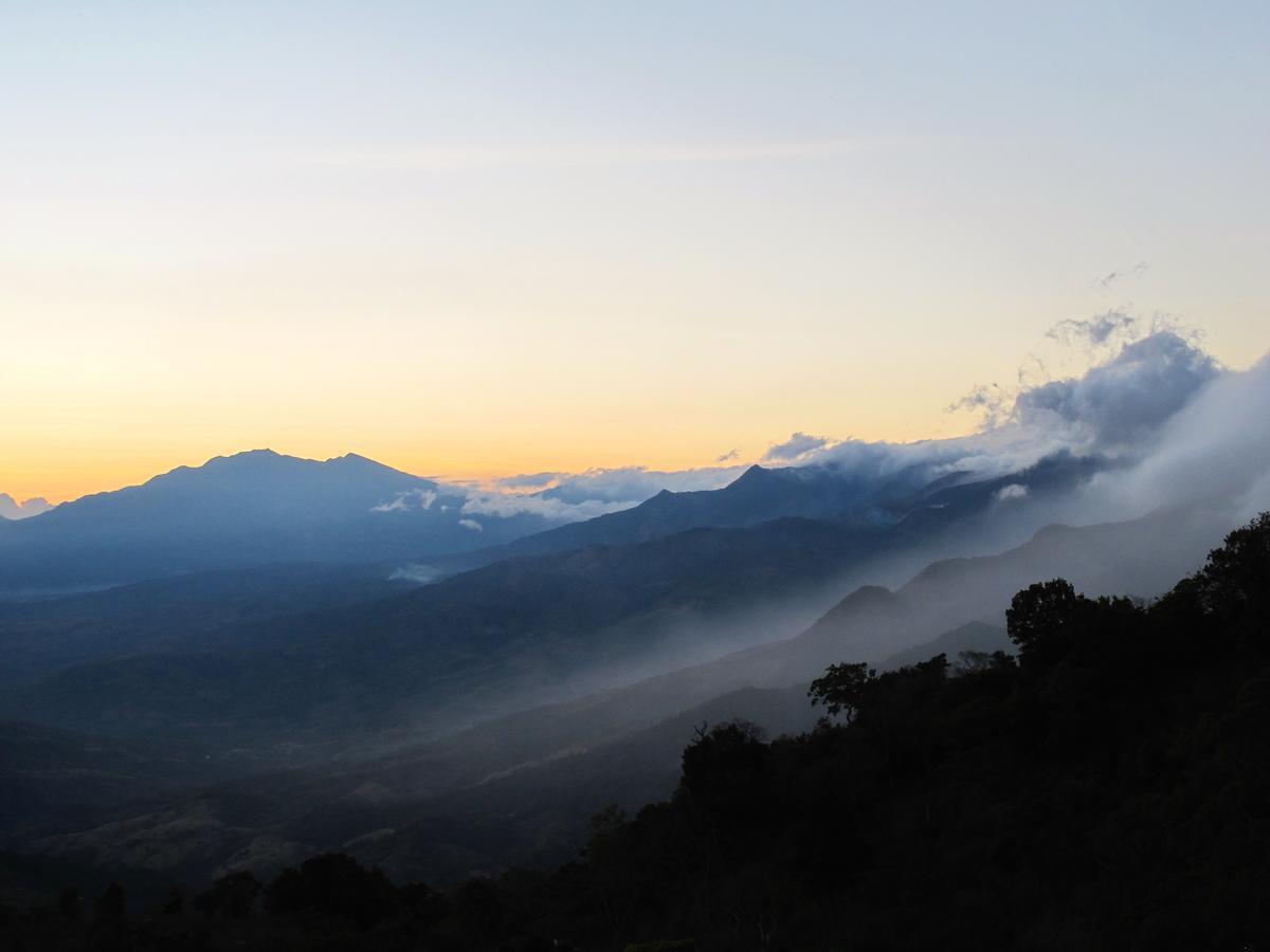 Valle Hornito El Refugio La Brisa Del Diablo Bed & Breakfast エクステリア 写真