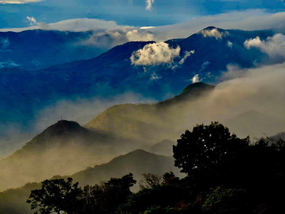 Valle Hornito El Refugio La Brisa Del Diablo Bed & Breakfast エクステリア 写真